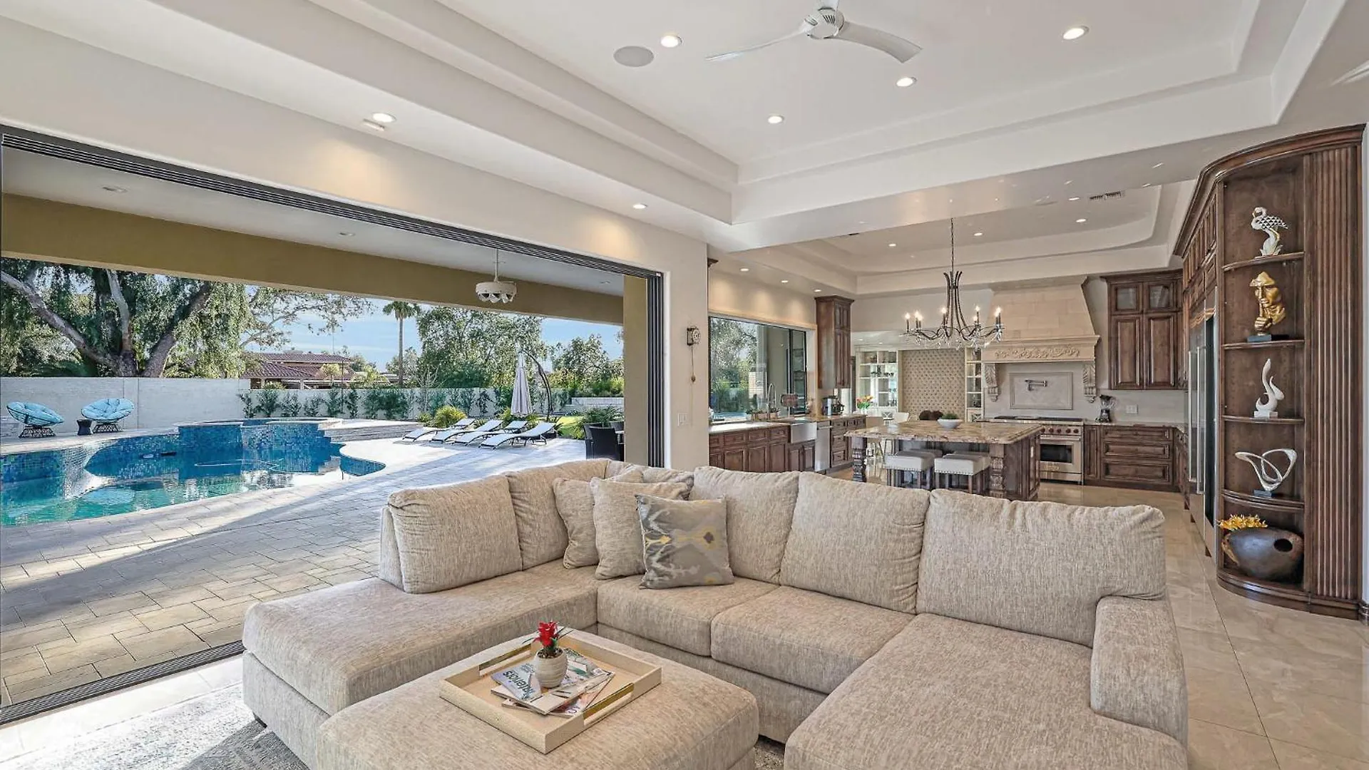 Luxury Scottsdale Retreat, Heated Pool, Spa, Pickleball, Concierge Service