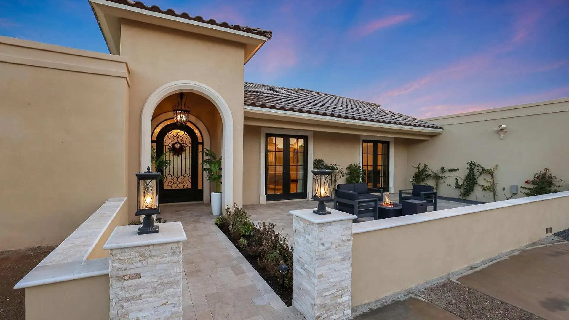 Luxury Scottsdale Retreat, Heated Pool, Spa, Pickleball, Concierge Service 0*,